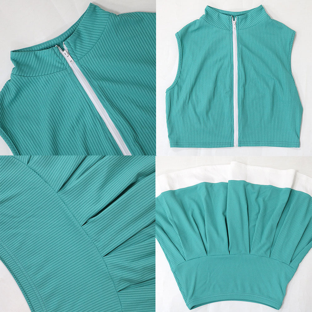 Conjunto de camiseta sin mangas con cuello en V y falda plisada