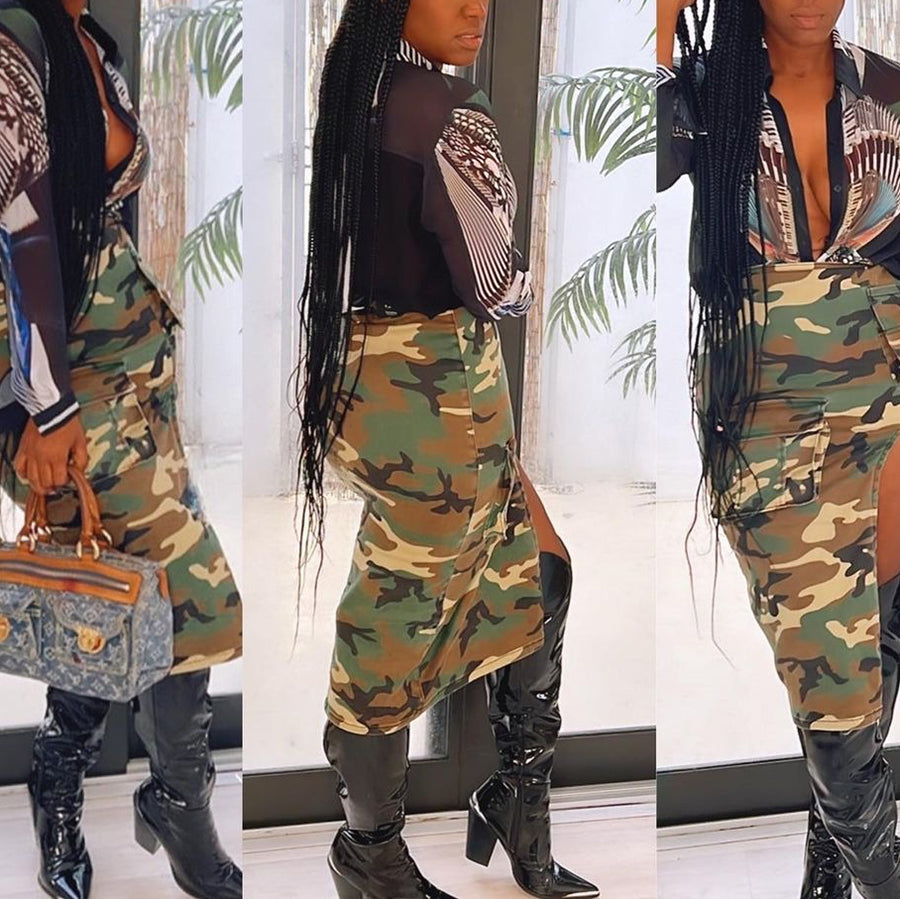 Falda dividida con bolsillos utilitarios y cremallera de camuflaje