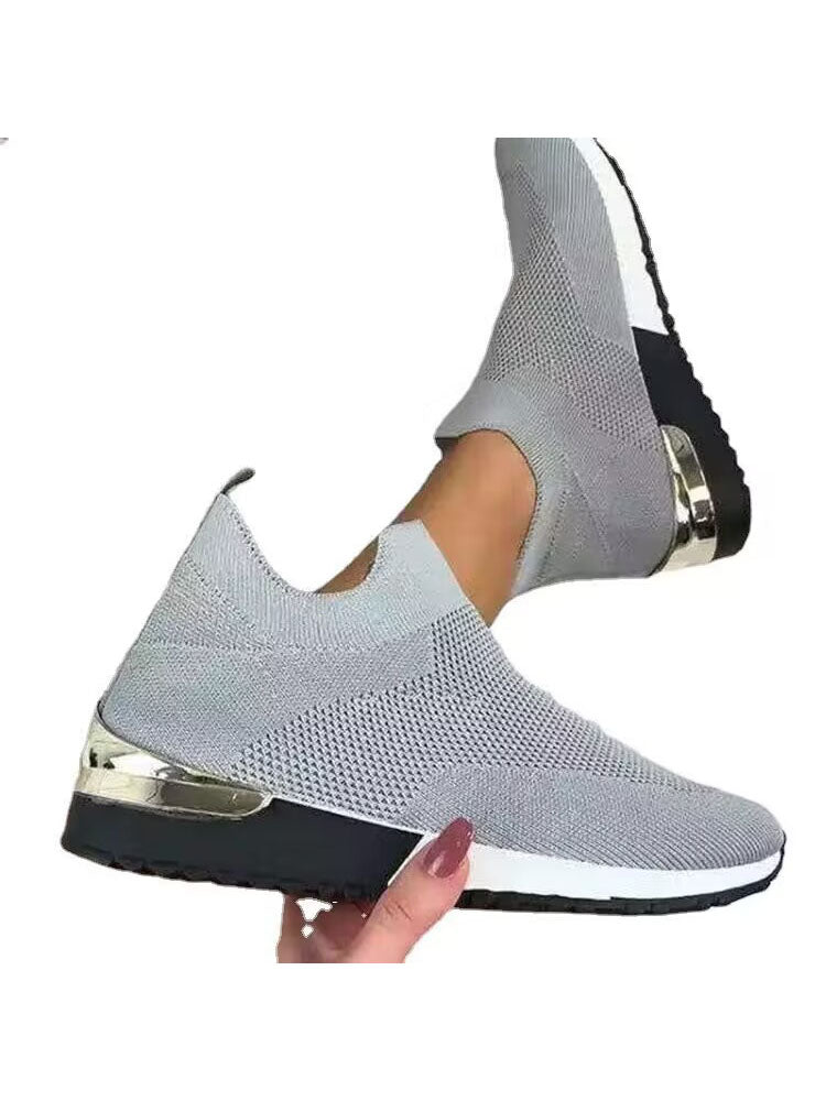 Breathable Flyknit Elastic Sneaker