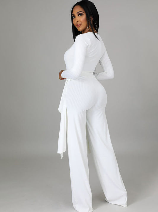 Top con cuello en V y pantalones largos con cordones irregulares de dos piezas