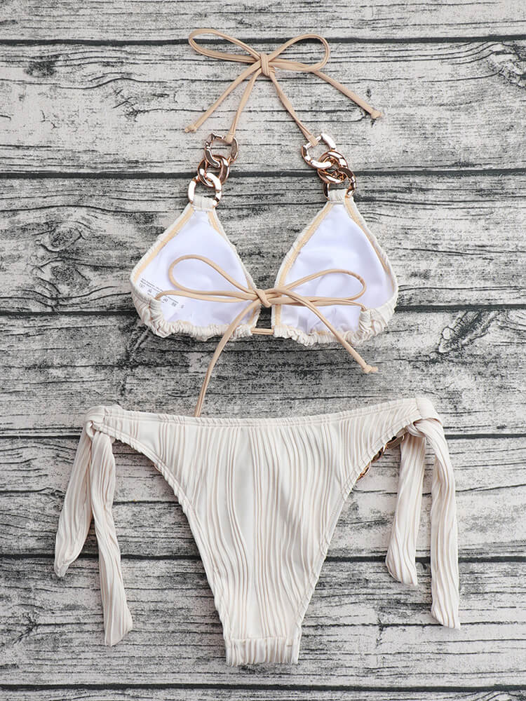 Trajes de baño de dos piezas con cuello halter y retazos de cadena