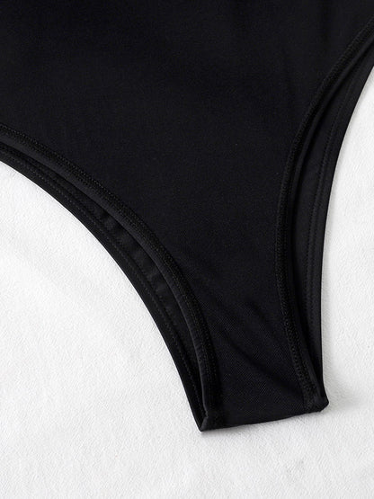 Trajes de baño de una pieza con corte sin mangas