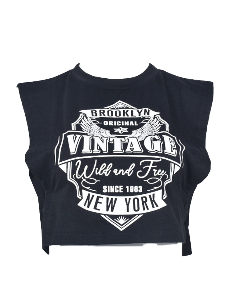 Top corto estampado sin mangas con abertura