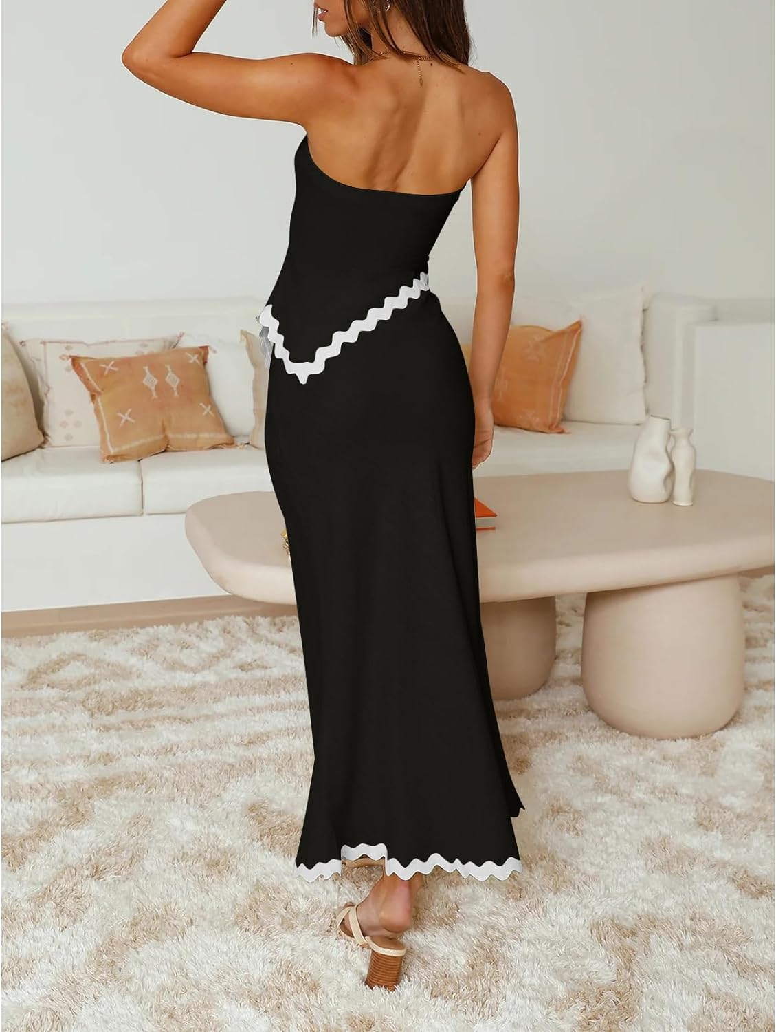 Top de tubo irregular de dos piezas y falda larga