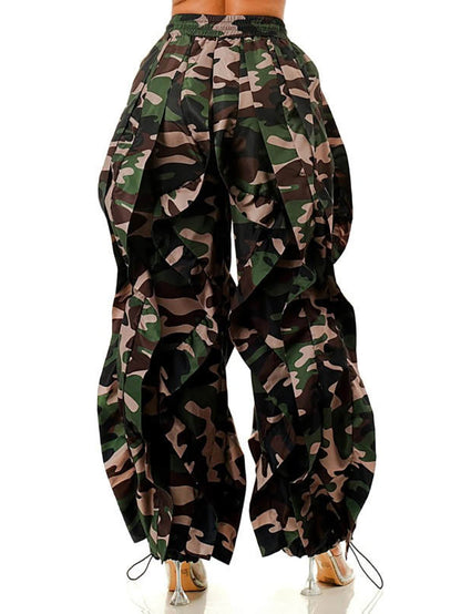 Geometric Printed Ruffle Trim Pants