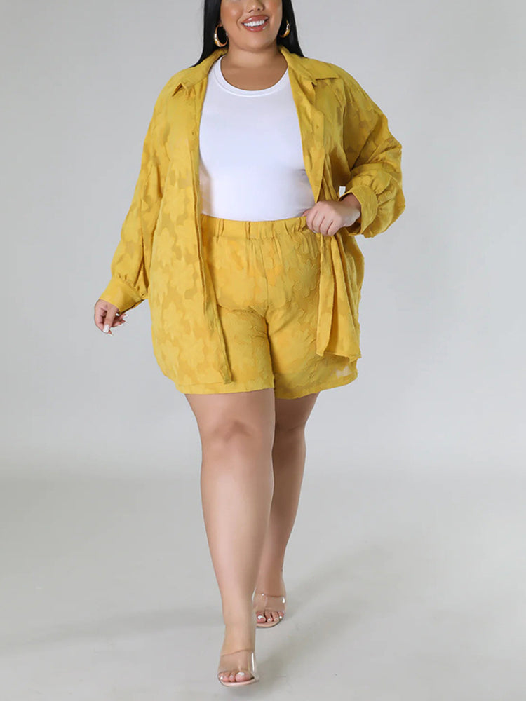 Plus Size Floral Top Shorts Set