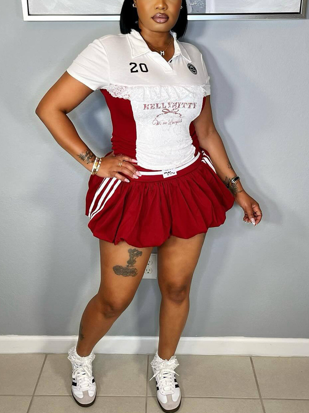 Lace Trim Letter Print Top Pleated Skirt Set