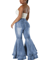 Jeans acampanados de mezclilla con cintura alta y volantes