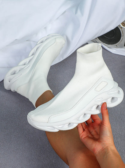 Plus Size Knit Slip-On Sock Sneakers