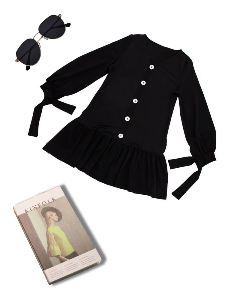 Minivestido de manga larga con botones fruncidos y cuello en V 