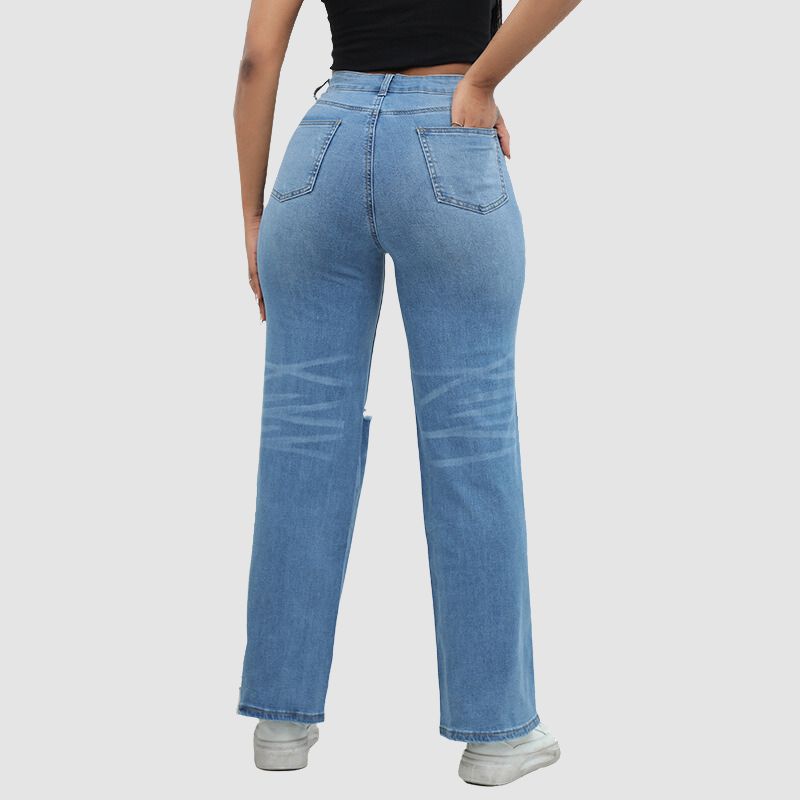 Jeans anchos con cintura alta y rotos