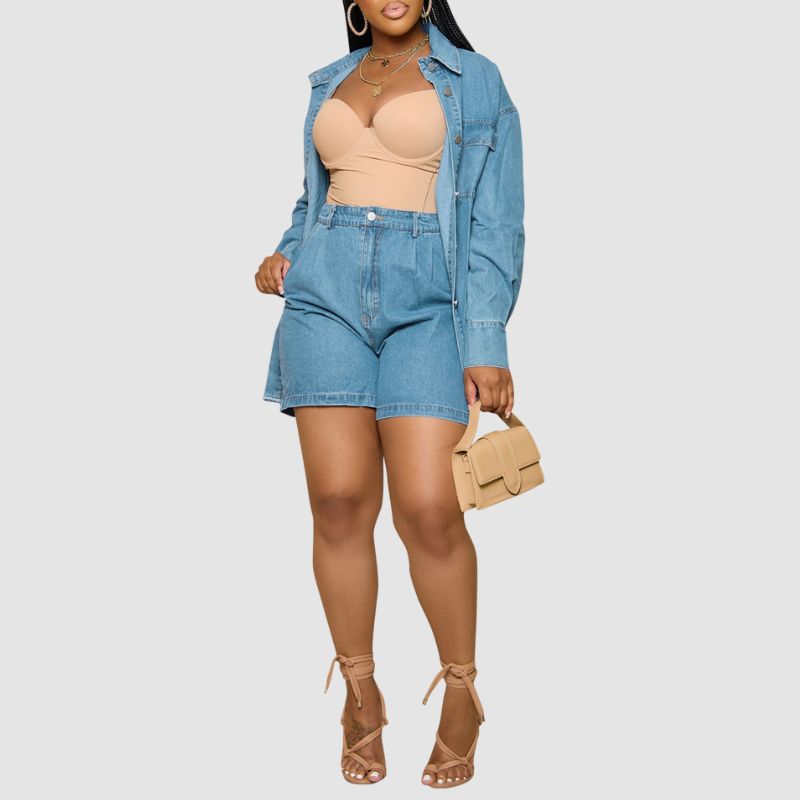 Conjunto casual de chaqueta vaquera y pantalones cortos