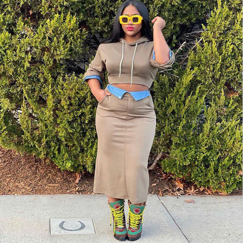 Conjunto de falda con capucha y patchwork de mezclilla