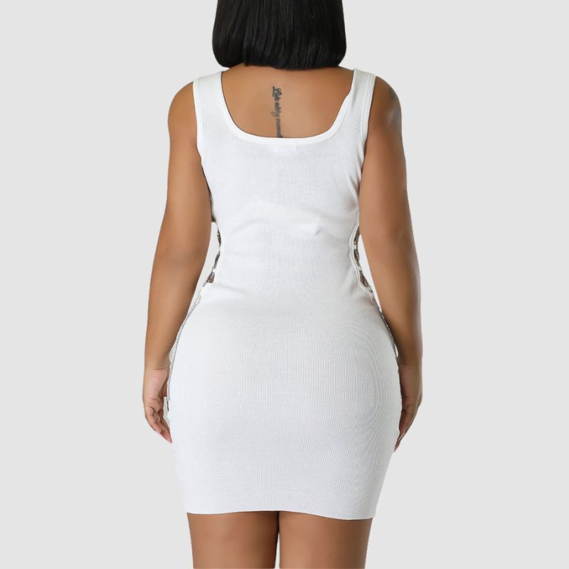 Vestido con cordón y abertura en la parte superior del tanque