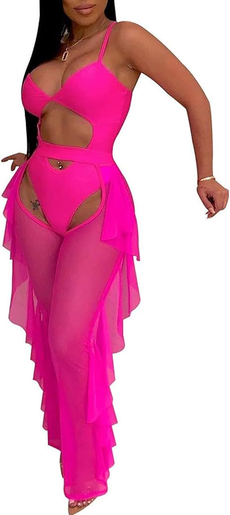 Top corto con tirantes de dos piezas y pantalón largo con volantes