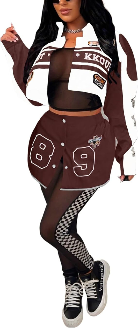 Chaqueta con estampado de bordado de manga larga desmontable