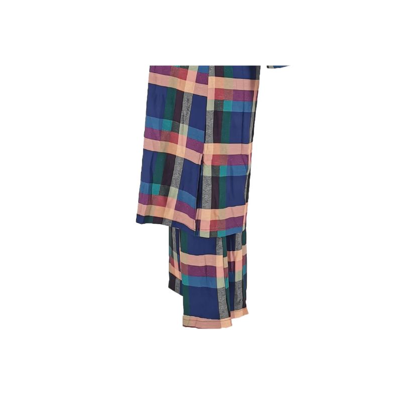 Conjunto de pantalón de pierna ancha con camisas a cuadros