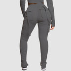Pantalón cargo con abertura y cordón