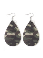 Pendientes de lágrima de cuero PU de camuflaje 