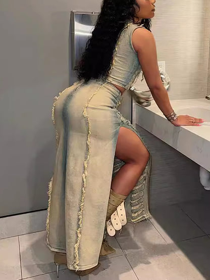 Top sin mangas de mezclilla desgastada de dos piezas y falda dividida 