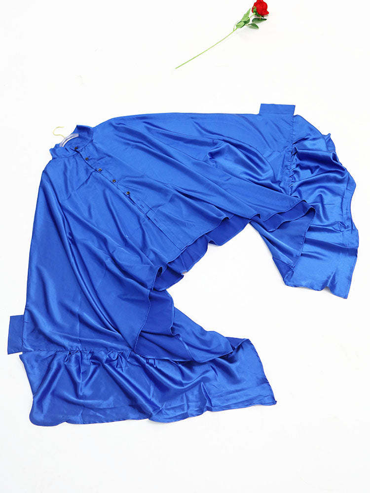 Blusa sedosa con botones y manga de murciélago holgada irregular 