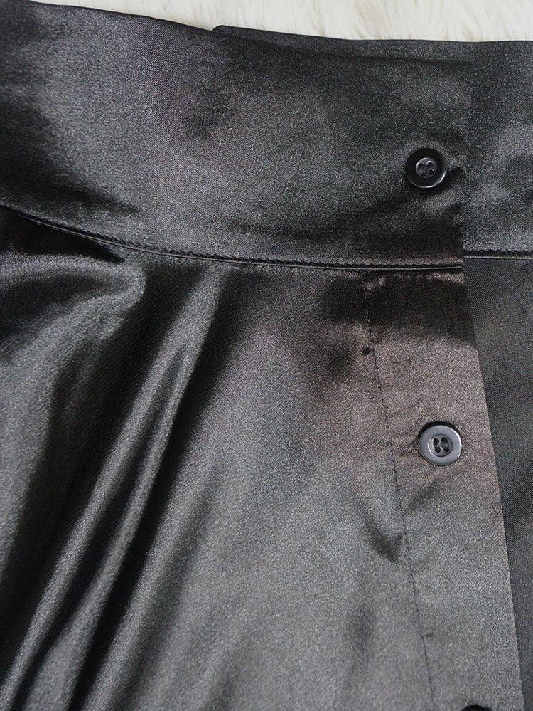 Blusa sedosa con botones y manga de murciélago holgada irregular 