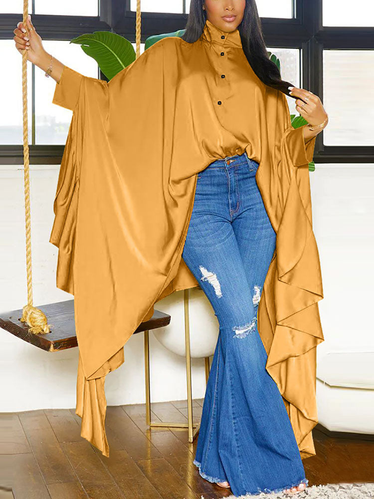 Blusa sedosa con botones y manga de murciélago holgada irregular 
