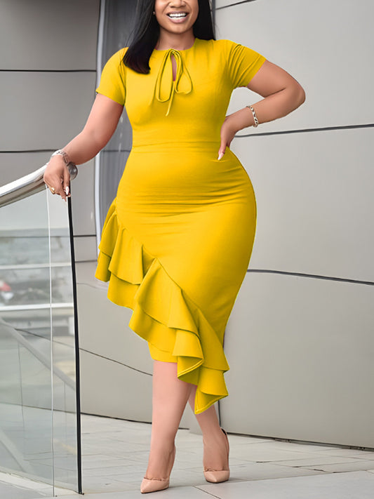 Vestido asimétrico con dobladillo con volantes de talla grande 