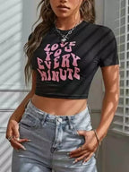 Y2K Slim Fit Cropped Graphic Tee