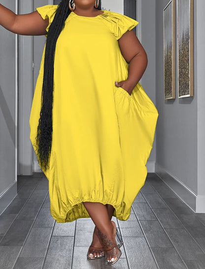 Vestido largo con mangas con volantes y color liso de talla grande