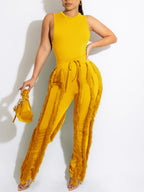 Tops sin mangas de dos piezas y pantalones con borlas