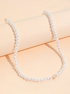 Collar con colgante de corazón de perlas 