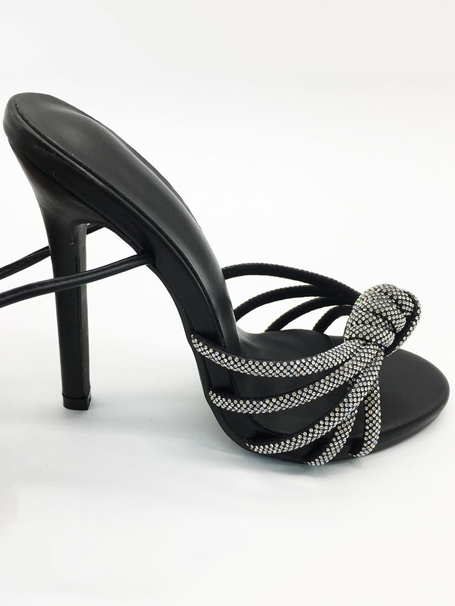 Sandalias de tacón alto con tira y adornos de diamantes de imitación 