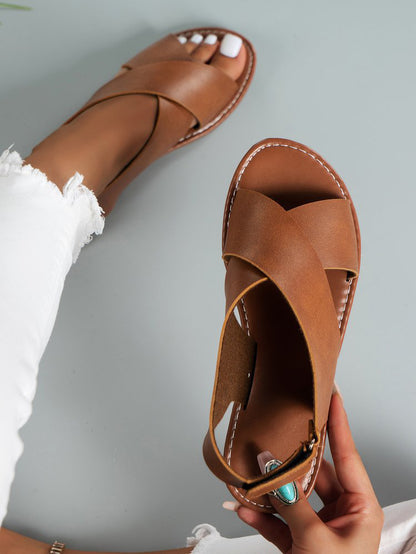Sandalias con puntera abierta y banda ancha con tira cruzada 