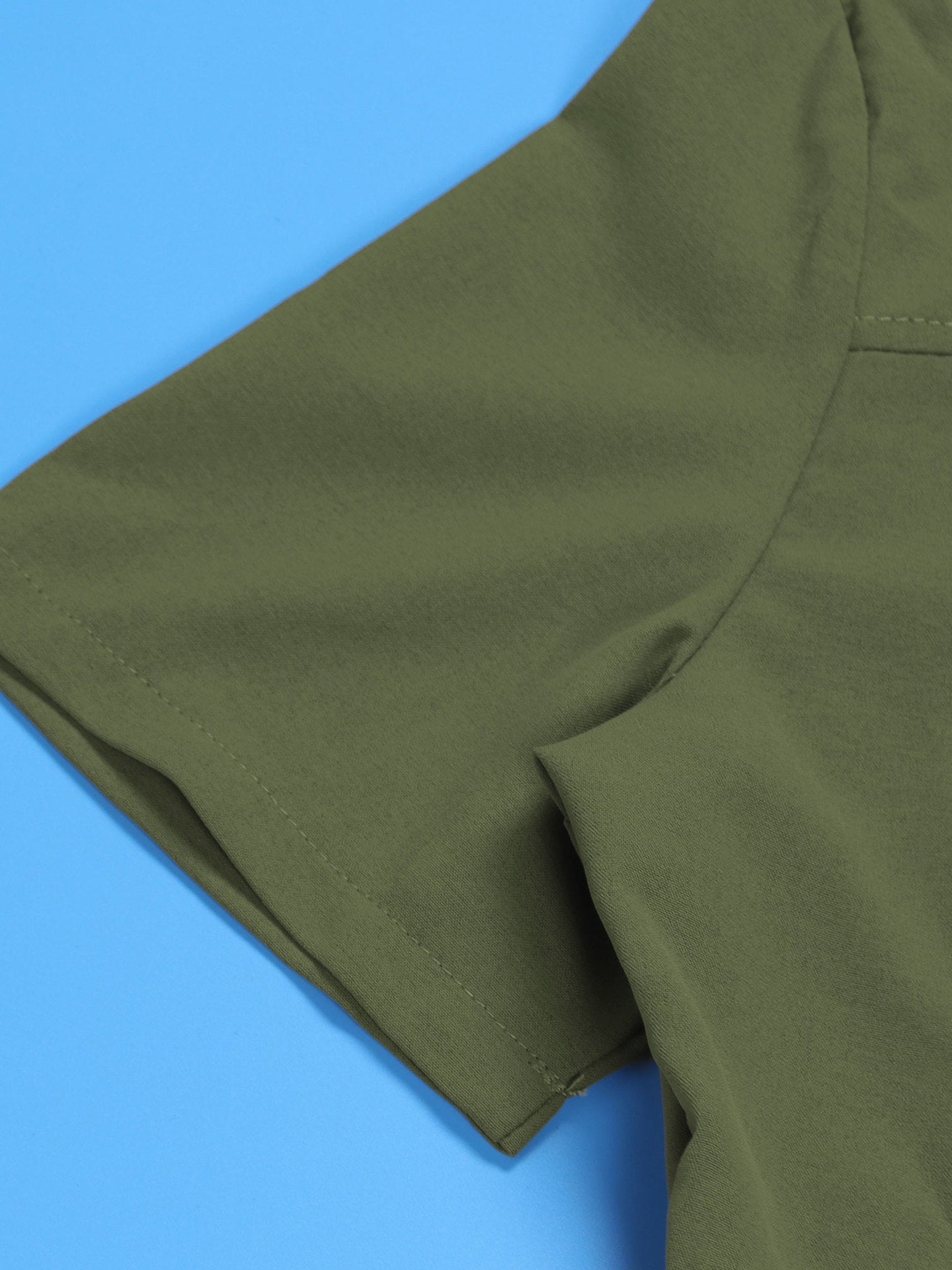 Monos de pierna ancha con bolsillo con cremallera y manga corta 