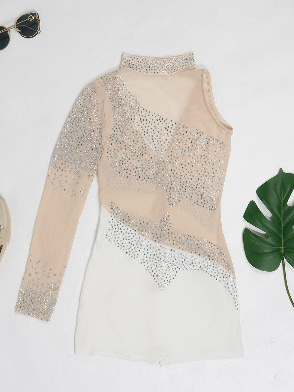 Monos cortos con cremallera y patchwork de malla de diamantes de imitación暂时缺货