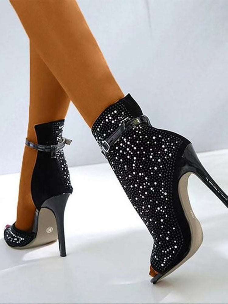 Tacones altos con abertura y diamantes de imitación con purpurina