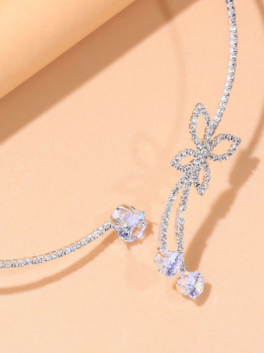 Collares de diamantes de imitación con purpurina y decoración de mariposas