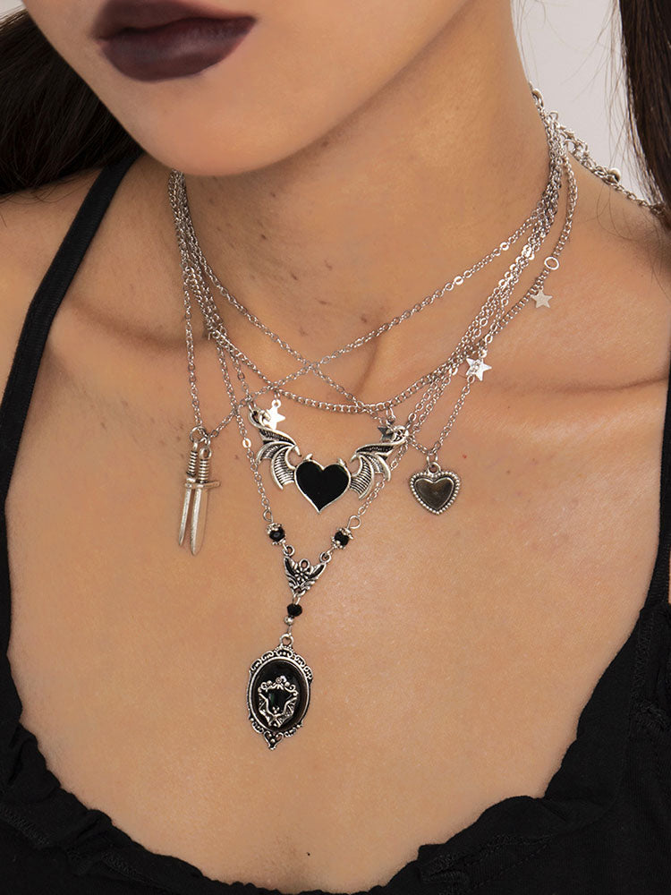 Collares con colgante de corazón fresco