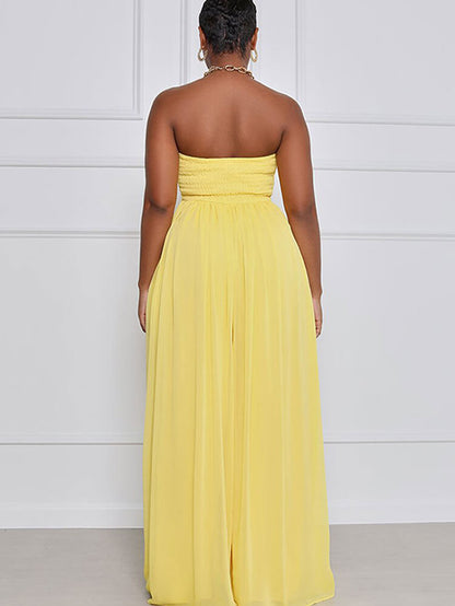 Monos con parte inferior acampanada y hombros descubiertos