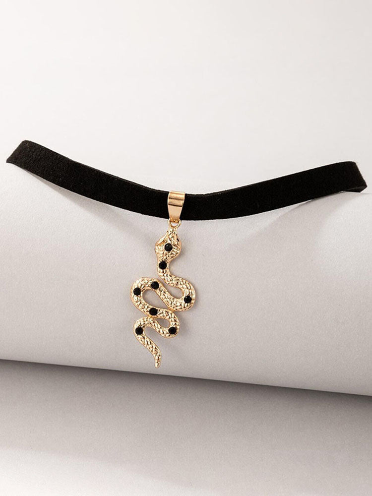 Collares de franela con colgante de serpiente