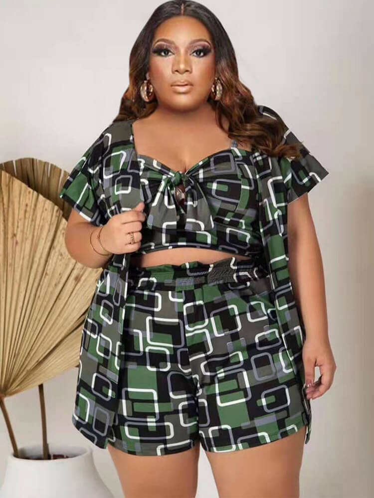 Conjuntos de pantalones cortos con estampado floral de manga corta de tres piezas