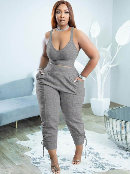 Conjunto de pantalón largo y top con tirantes finos