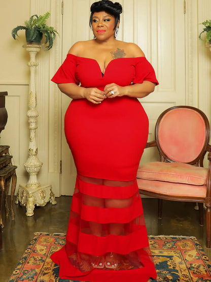 Vestidos largos ajustados con retazos de malla y hombros descubiertos