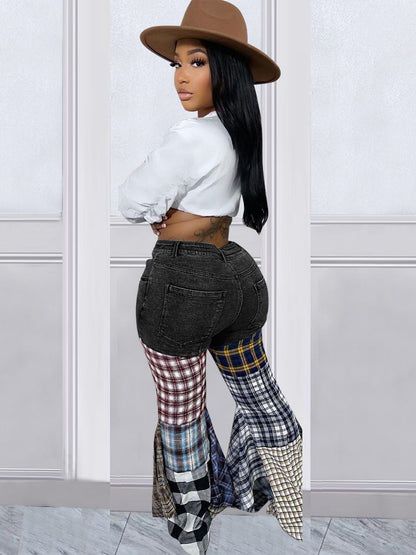 Vaqueros de mezclilla con estampado de cuadros