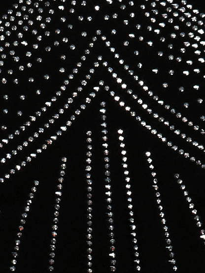 Vestido largo ajustado sin mangas con diamantes de imitación