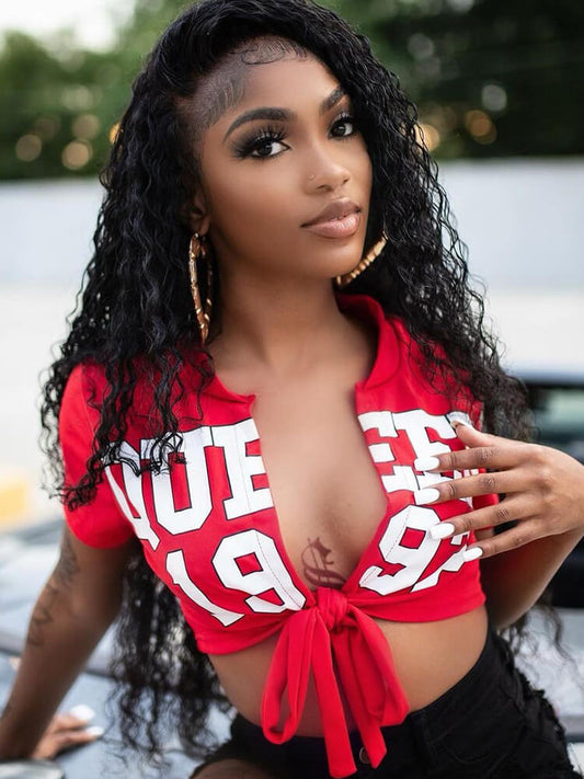 Tops con cordones y estampado de letras de manga corta