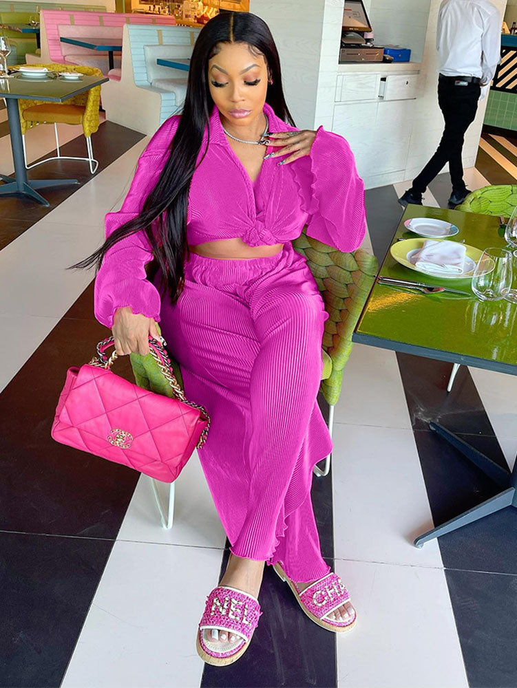 Dos piezas plisadas de manga larga y pantalones largos