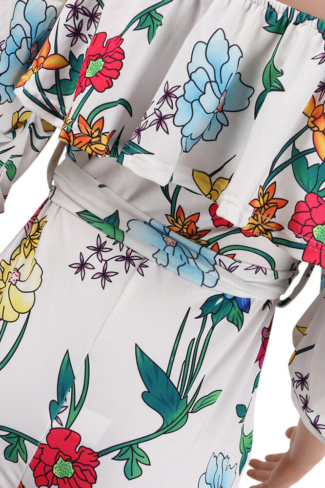 Monos cortos con hombros descubiertos y arco iris floral