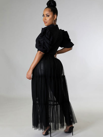 Tops con cuello en V y manga corta con patchwork de malla